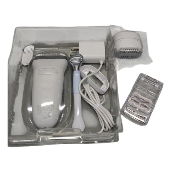 Braun Silk-épil 7 Hair Removal System - White - Picture 3 of 3